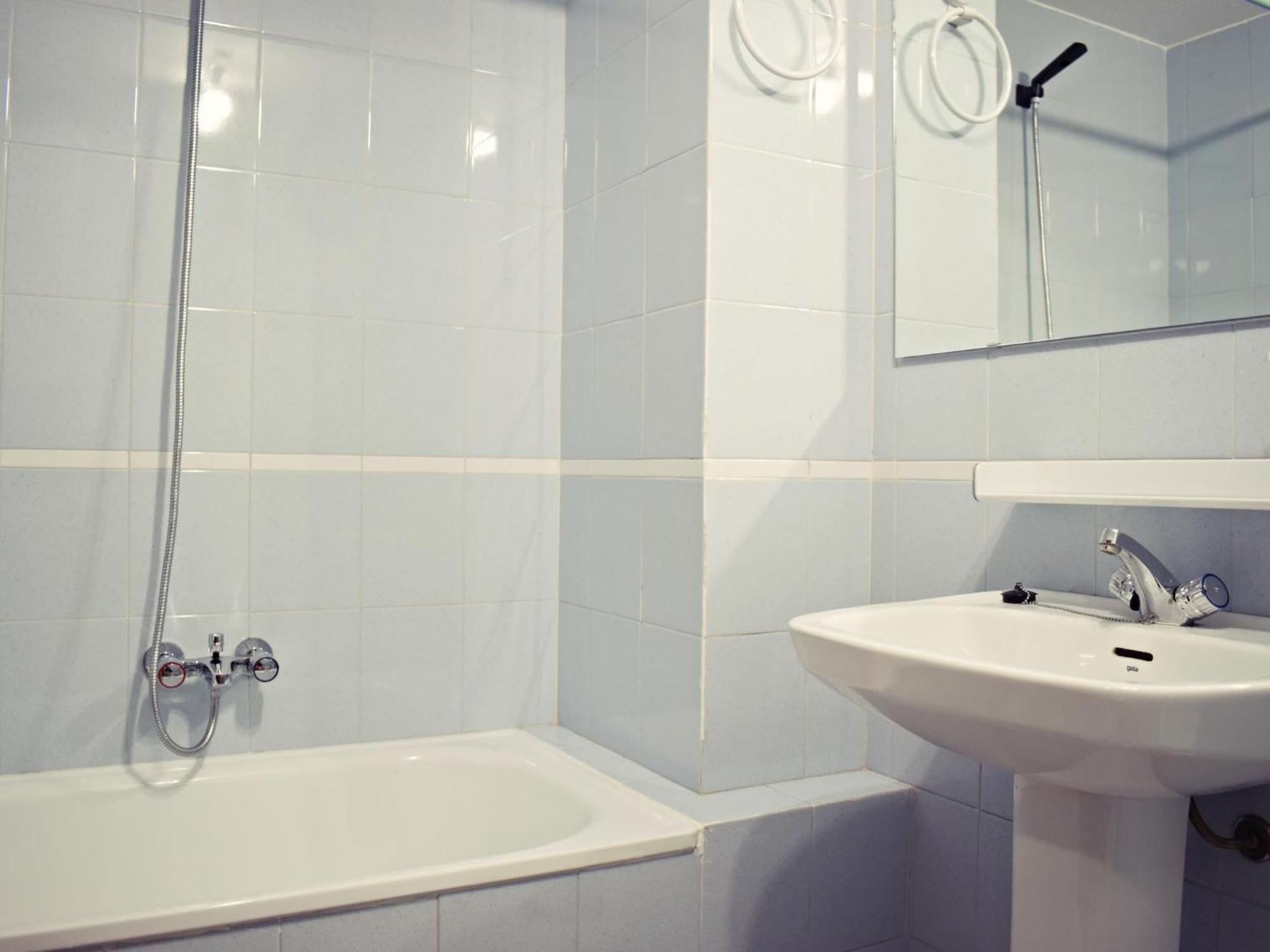 Amplio Y Luminoso Apartamento Cerca Del Centro Y La Playa Con Piscina Y Parking Privado Malaga Ngoại thất bức ảnh