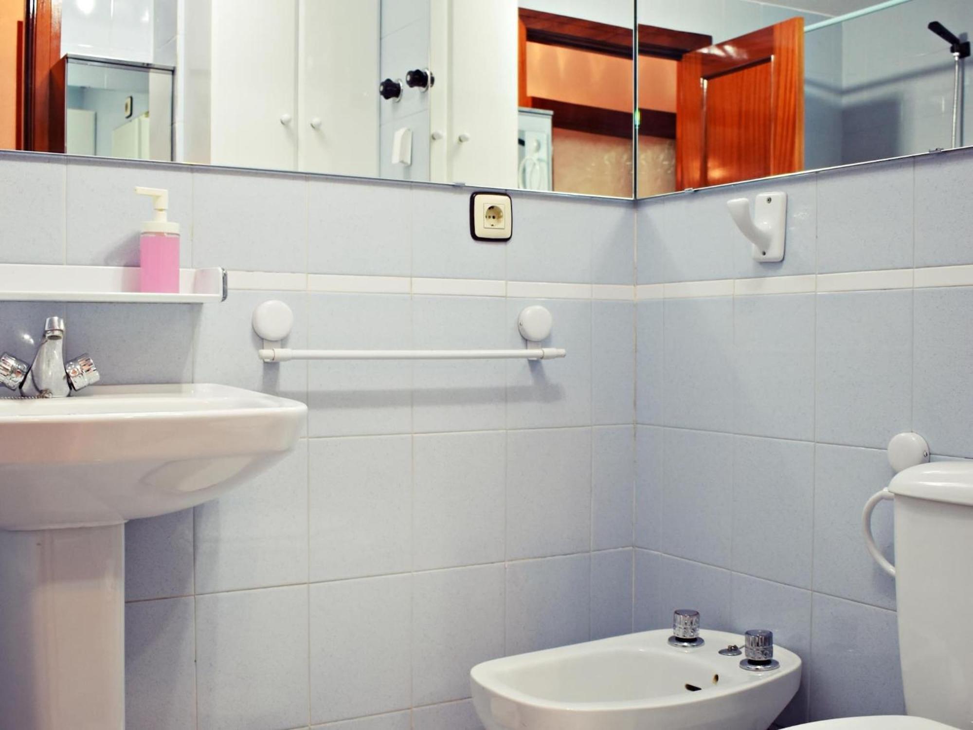 Amplio Y Luminoso Apartamento Cerca Del Centro Y La Playa Con Piscina Y Parking Privado Malaga Ngoại thất bức ảnh