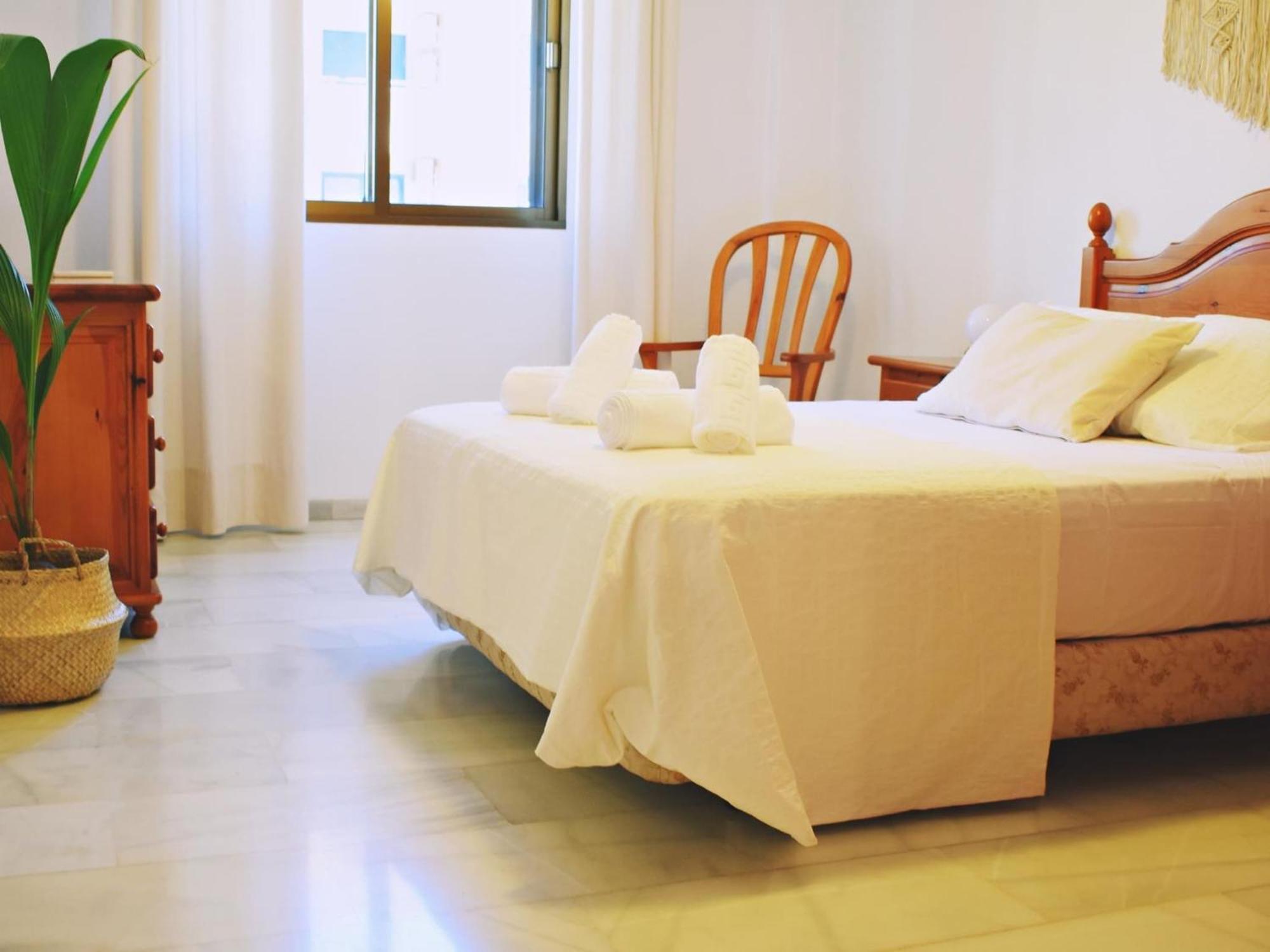 Amplio Y Luminoso Apartamento Cerca Del Centro Y La Playa Con Piscina Y Parking Privado Malaga Ngoại thất bức ảnh