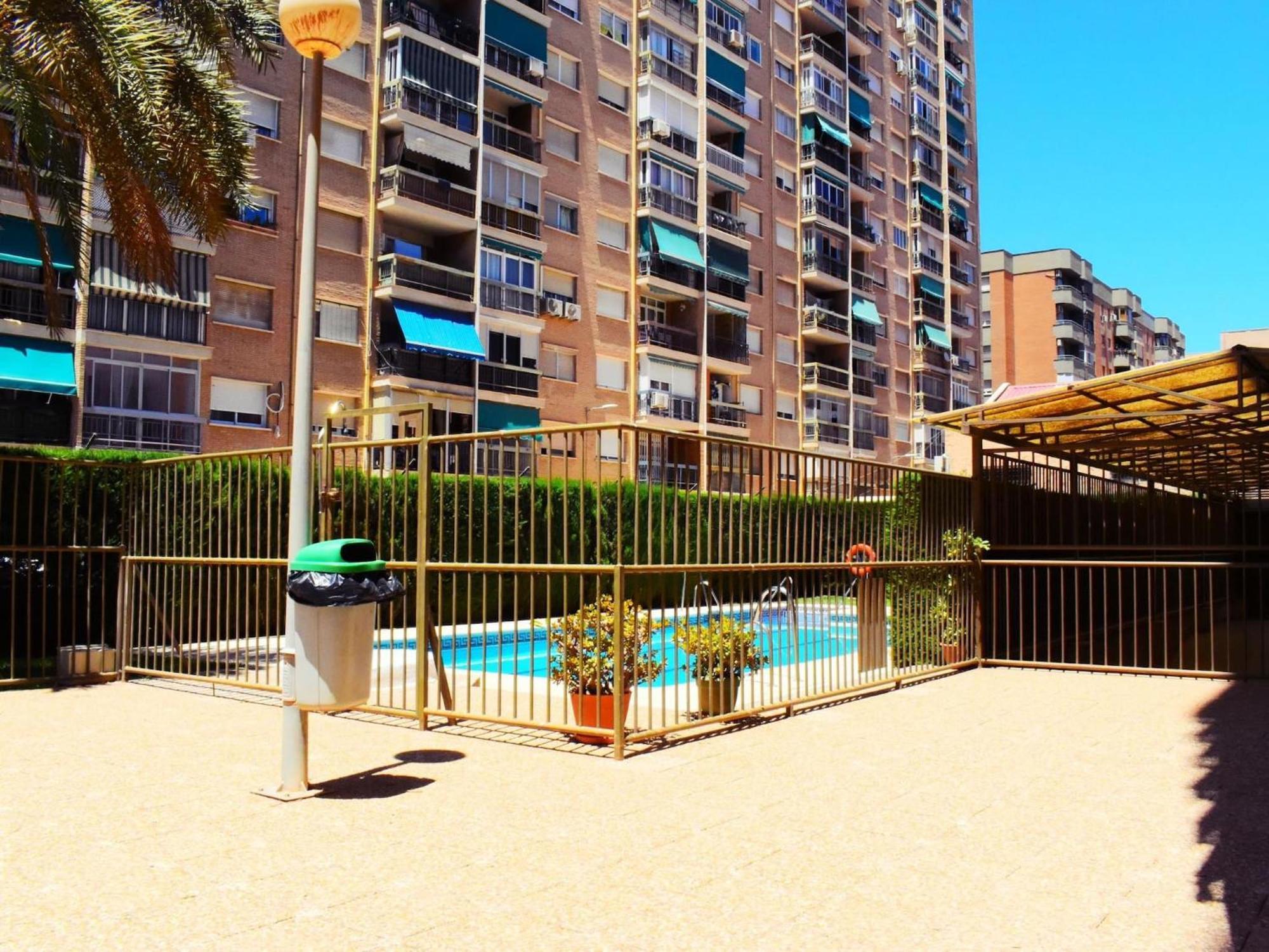 Amplio Y Luminoso Apartamento Cerca Del Centro Y La Playa Con Piscina Y Parking Privado Malaga Ngoại thất bức ảnh